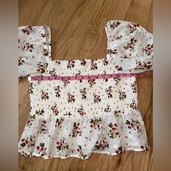 NEW J. Crew Cotton Blend Puff-sleeve Smocked Blouse Top Strawberry Floral Large - Picture 6 of 11